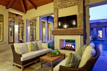 Modern and Linear Gas Fireplaces Thumbnail